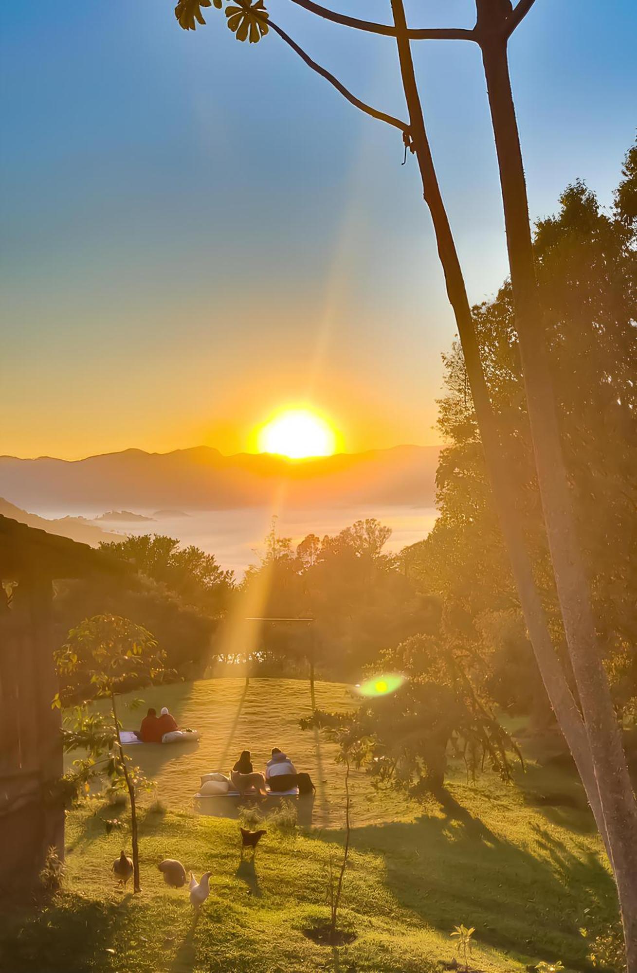 Hospedaria Vida Na Roca São Bento do Sapucaí Exterior foto